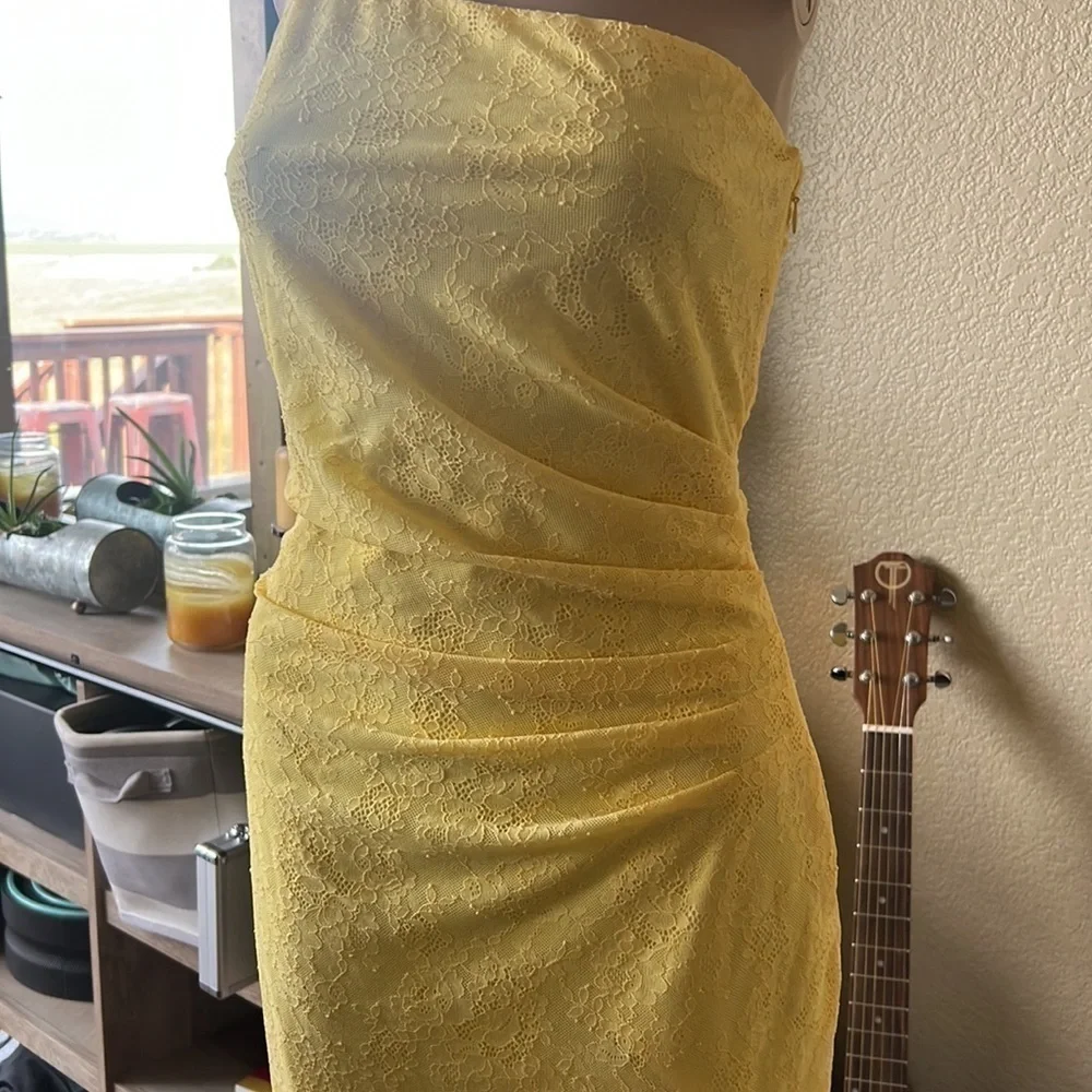 NBD/ Revolve/ Yellow lace One Shoulder MIDI Dress size S - Picture 5 of 9